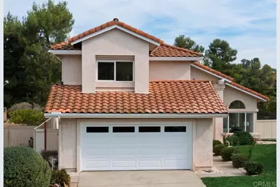 1746 Country Squire, Vista, CA 92081 - Photo 2