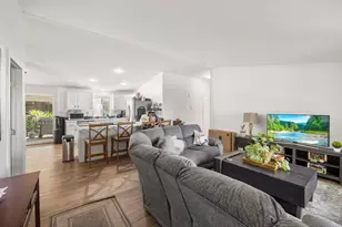 224 Astro Ct, Vista, CA 92083 - Photo 10