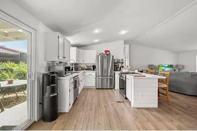 224 Astro Court, Vista, CA 92083 - Photo 16