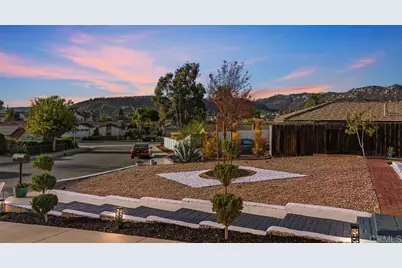 1446 San Carlos Place, Escondido, CA 92026 - Photo 4