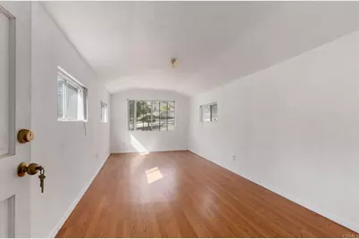 2573 Los Alisos S, Fallbrook, CA 92028 - Photo 40