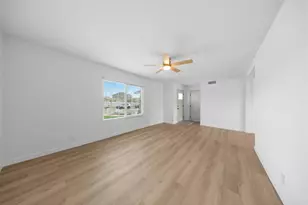 10296 Baroness Ave, San Diego, CA 92126 - Photo 6