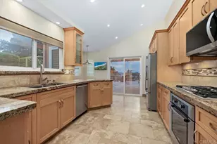 4459 Dorchester Pl, Carlsbad, CA 92010 - Photo 24