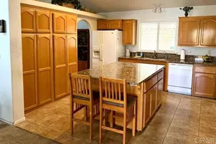 525 W El Norte Parkway, Escondido, CA 92026 - Photo 8