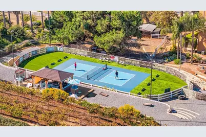 1569 Via Monserate, Fallbrook, CA 92028 - Photo 6