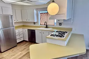 2130 Sunset Dr #, Vista, CA 92081 - Photo 6