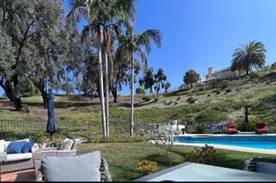 2070 Tiffany Dr, Oceanside, CA 92056 - Photo 40