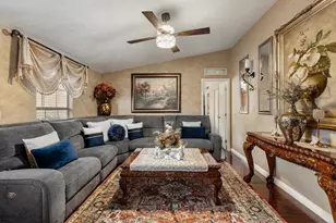 2550 E Valley Parkway, Escondido, CA 92027 - Photo 10