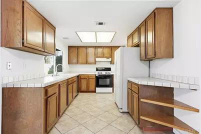 1237 Armstrong Circle, Escondido, CA 92027 - Photo 8