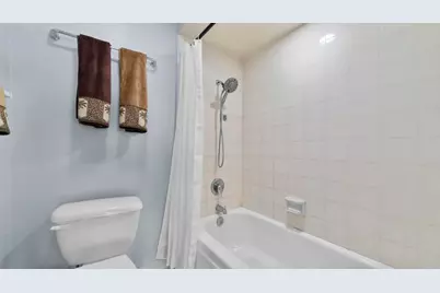 2508 Navarra Drive #424, Carlsbad, CA 92009 - Photo 24