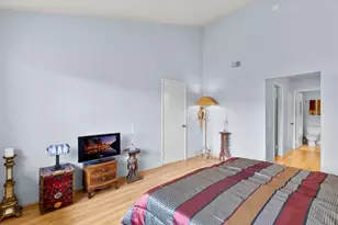 2508 Navarra Dr, Carlsbad, CA 92009 - Photo 16