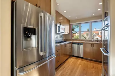 7339 Draper Avenue, La Jolla, CA 92037 - Photo 18