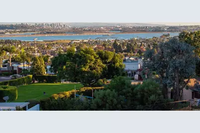 1645 Los Altos, San Diego, CA 92109 - Photo 10