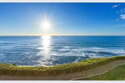 369 W I Street, Encinitas, CA 92024 - Photo 2