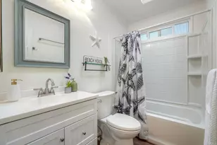 6494 Friendly Pl, Carlsbad, CA 92011 - Photo 16