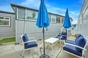 6494 Friendly Pl, Carlsbad, CA 92011 - Photo 34