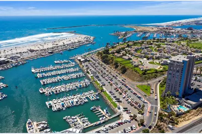 1200 Harbor Drive #16B, Oceanside, CA 92054 - Photo 2