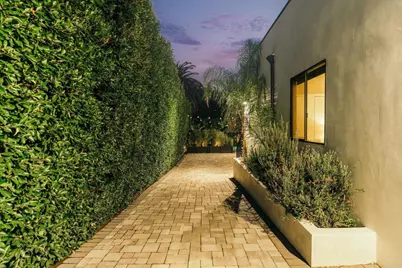 710 N Avenue 50, Los Angeles, CA 90042 - Photo 58