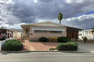 38069 Calle De Amor, Murrieta, CA 92563 - Photo 2