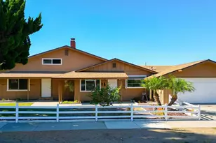 1331 Cornish Dr, Oceanside, CA 92054 - Photo 2