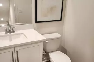 2536 Elderberry Ln, Carlsbad, CA 92008 - Photo 8