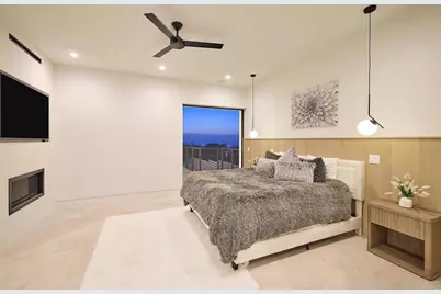 537 N Granados Avenue, Solana Beach, CA 92075 - Photo 16