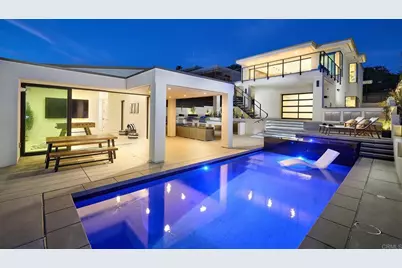 537 N Granados Avenue, Solana Beach, CA 92075 - Photo 2
