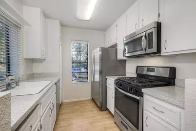 13006 Wimberly Square #1, San Diego, CA 92128 - Photo 10