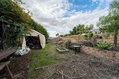 291 Osborne Street, Vista, CA 92084 - Photo 22