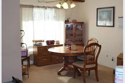 23950 Jacaranda Drive, Tehachapi, CA 93561 - Photo 14