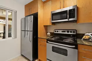 7565 Charmant Dr, San Diego, CA 92122 - Photo 8