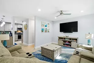 4021 Layang Layang Cir, Carlsbad, CA 92008 - Photo 6