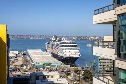 1199 Pacific Highway #1605, San Diego, CA 92101 - Photo 4