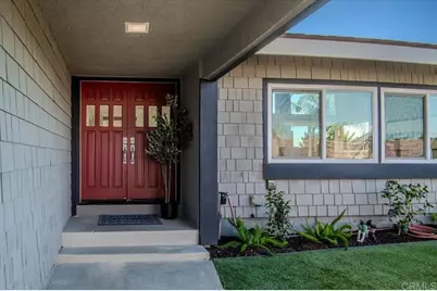 7310 Esfera Street, Carlsbad, CA 92009 - Photo 4