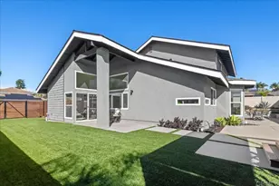 7310 Esfera St, Carlsbad, CA 92009 - Photo 32