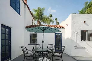 1303-15 Cave St, La Jolla, CA 92037 - Photo 50