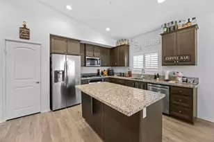 34289 Solstice St, Winchester, CA 92596 - Photo 4