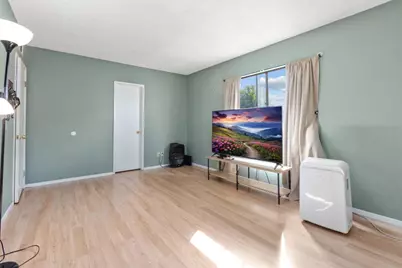 475 N Midway Drive #230, Escondido, CA 92027 - Photo 12