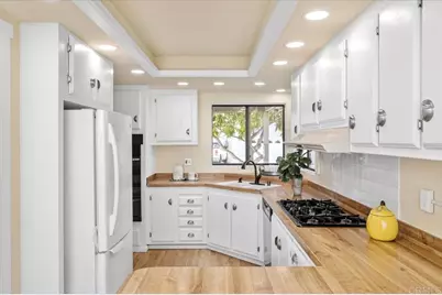 18218 Paradise Mountain Road #Spc 206, Valley Center, CA 92082 - Photo 12