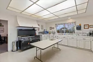 2130 Sunset Dr, Vista, CA 92081 - Photo 38