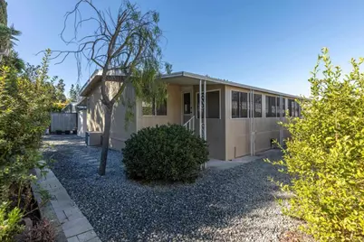 2130 Sunset Drive #55, Vista, CA 92081 - Photo 24