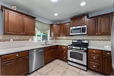 2546 S Sultana Avenue, Ontario, CA 91761 - Photo 6