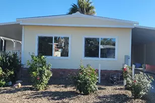 245 W Bobier Dr, Vista, CA 92083 - Photo 4