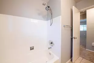 6158-60 Tarragona Dr, San Diego, CA 92115 - Photo 12