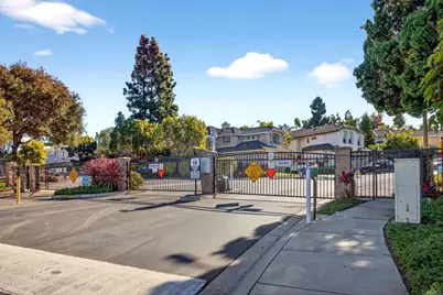 5531 Foxtail Loop, Carlsbad, CA 92010 - Photo 4