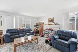 11275 Pinestone Ct, San Diego, CA 92128 - Photo 14