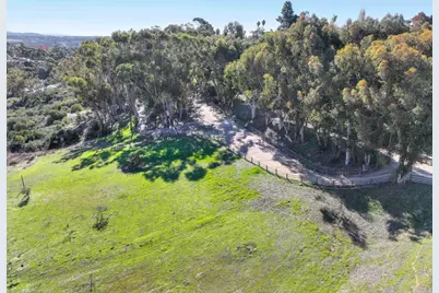 2755 Victoria Avenue, Carlsbad, CA 92010 - Photo 48