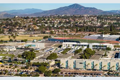 511 Hilltop Dr, Chula Vista, CA 91910 - Photo 60