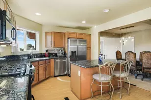 511 Hilltop Dr, Chula Vista, CA 91910 - Photo 16