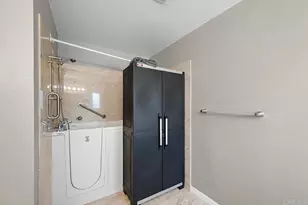 1219 Wren St, San Diego, CA 92114 - Photo 18